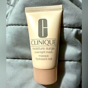 Clinique Moisture Surge Overnight Mask- 1 fl oz/30ml- NWOB